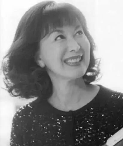 岸惠子