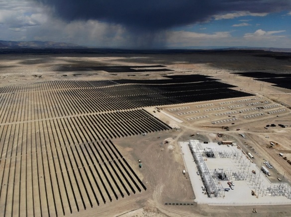 犹他州埃默里市正在建设的太阳能发电厂 美媒