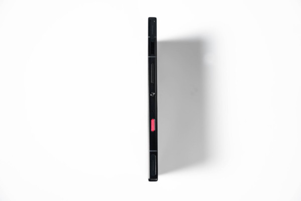 红魔 12 Pro+简评：打破刻板印象，电竞旗舰不止有硬核性能