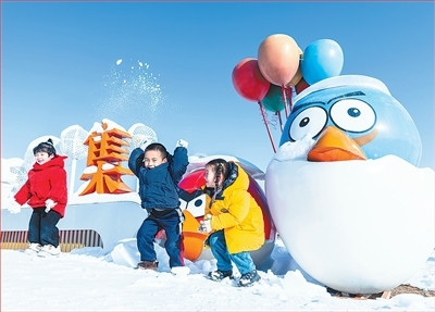 冰雪旅游热潮涌动（新时代画卷）