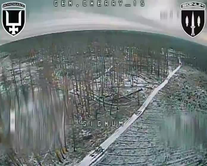 乌克兰第53机械化旅信号营的无人机作员在莱曼方向上的实战镜头