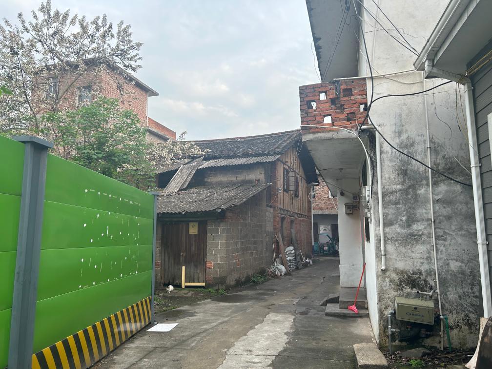 老浮桥人文艺术村落第三期工程正在推进。新华社记者王优玲 摄