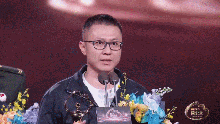 比搞笑和CP更权威的是这场盛典的温暖__比搞笑和CP更权威的是这场盛典的温暖