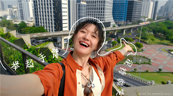 不会拍照有救了！华为Pura 90系列首发AI姿势推荐 余承东力荐