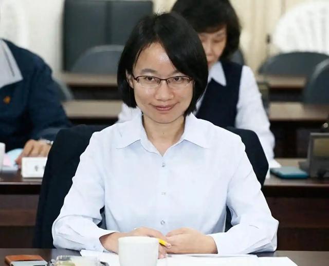 吴音宁