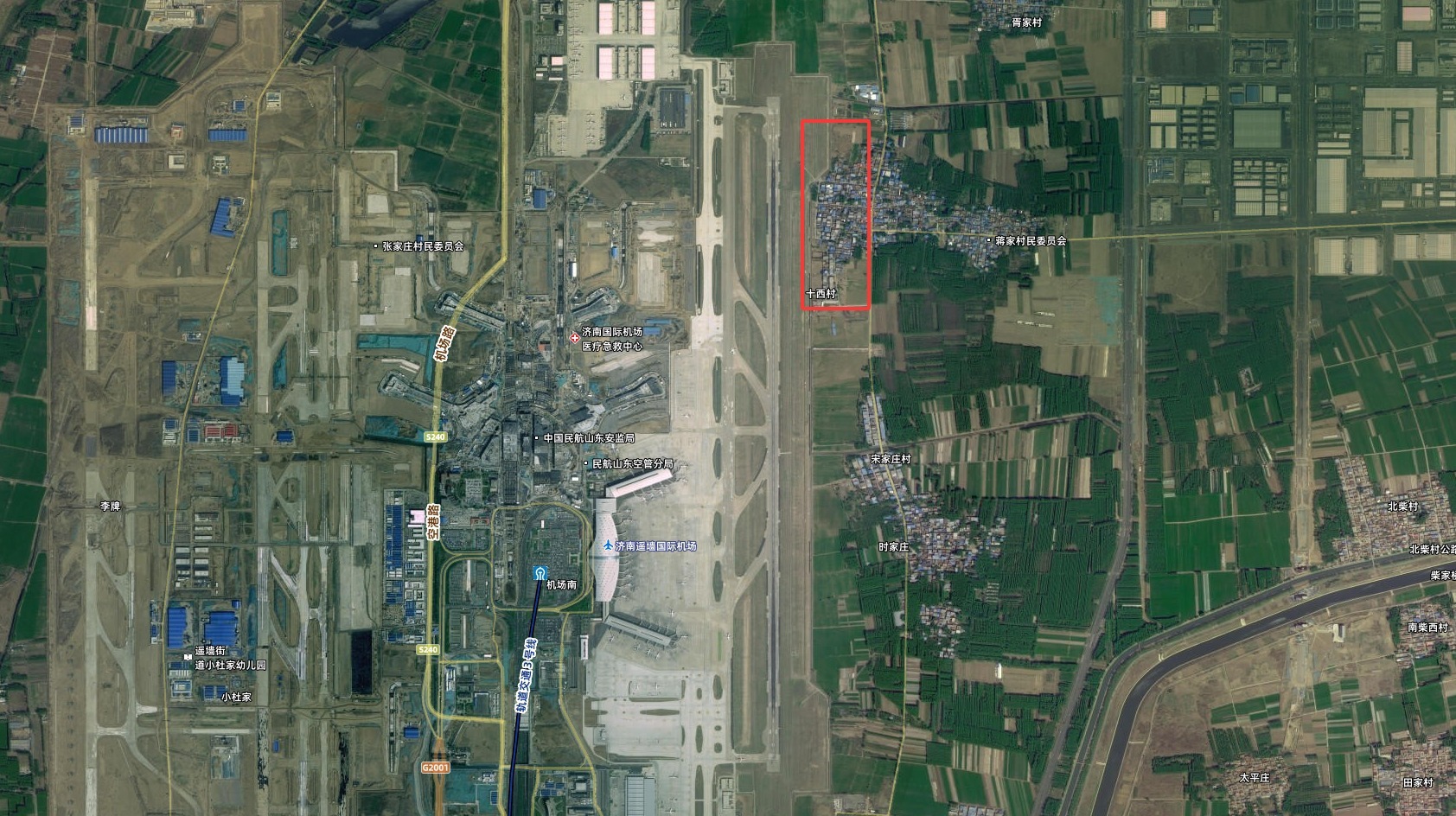 机场卫星图（图源：国家地理信息公共服务平台）