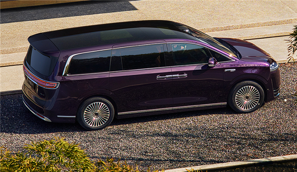 鸿蒙智行首款MPV 智界V9座椅功能首次公开:灵活多变一车多用