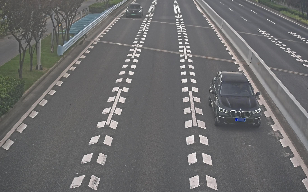 苏E930ZR G312国道.jpg