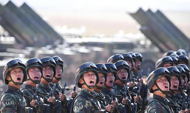 西方终于承认：中国这几项黑科技，恐怕真的要让欧美军队醒了