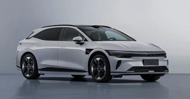 焕新极氪007/007GT将于4月10日上市,同步推出001五周年纪念版