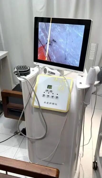 △伴计所使用的“毒素检测仪”(图片起头:程先生)