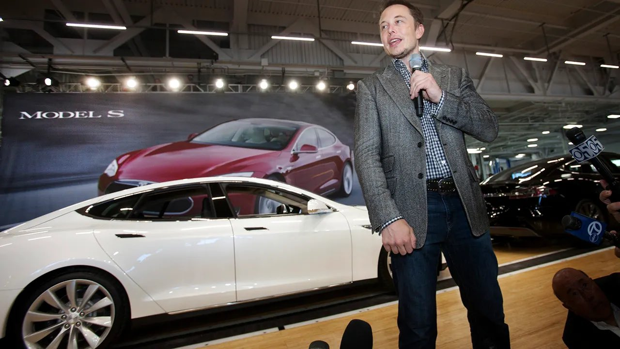 Model S/X正式退役，特斯拉产线切换人形机器人