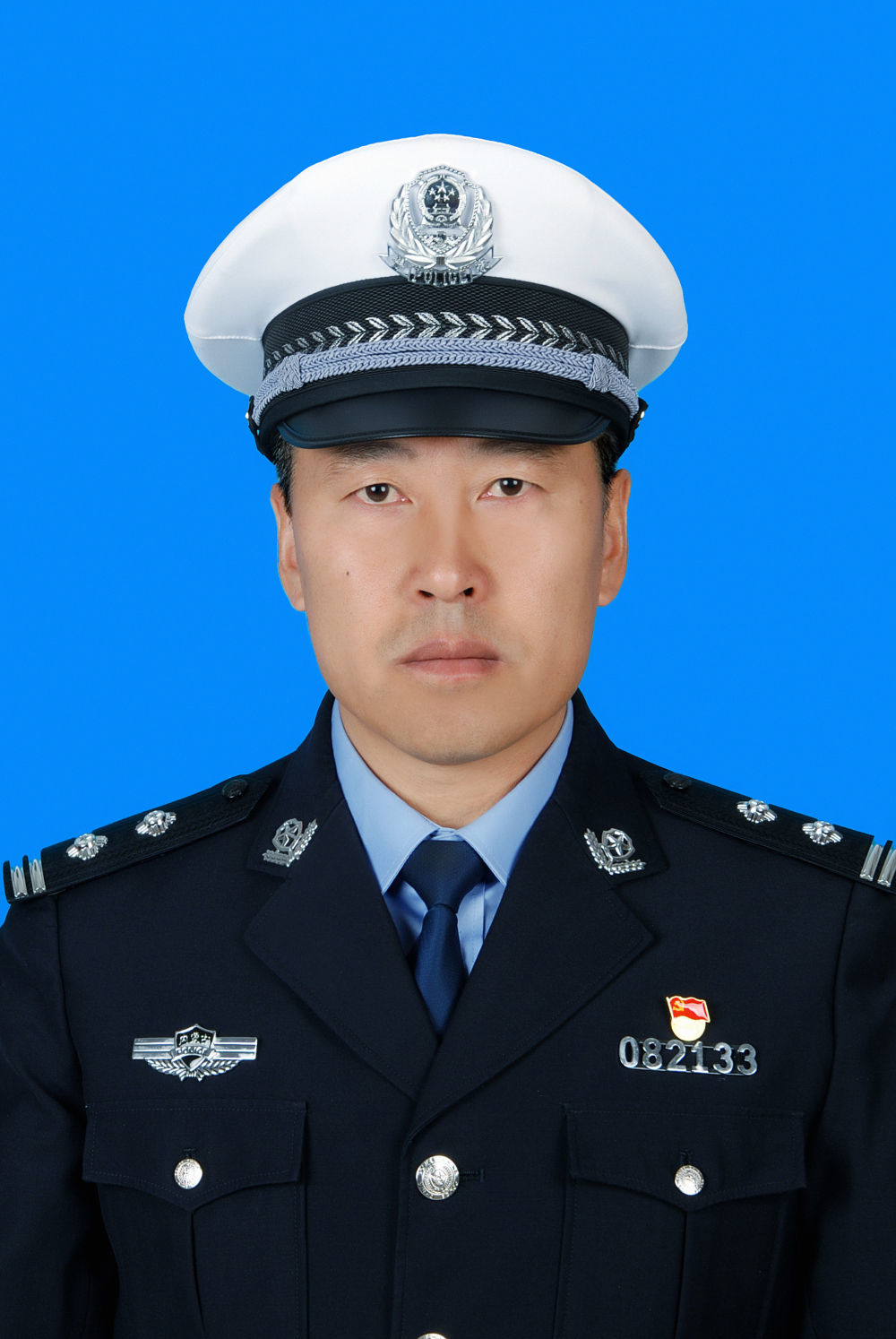 内蒙古锡林郭勒盟东乌珠穆沁旗公安局交通管理大队原教导员张炳祎(资料照片)。新华社发