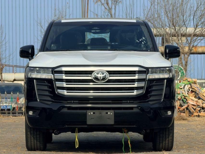 丰田兰德酷路泽4000实拍4.0L V6 性能测评报价