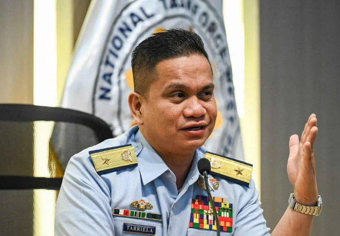 资料图:菲律宾海岸警卫队发言人杰伊·塔里埃拉