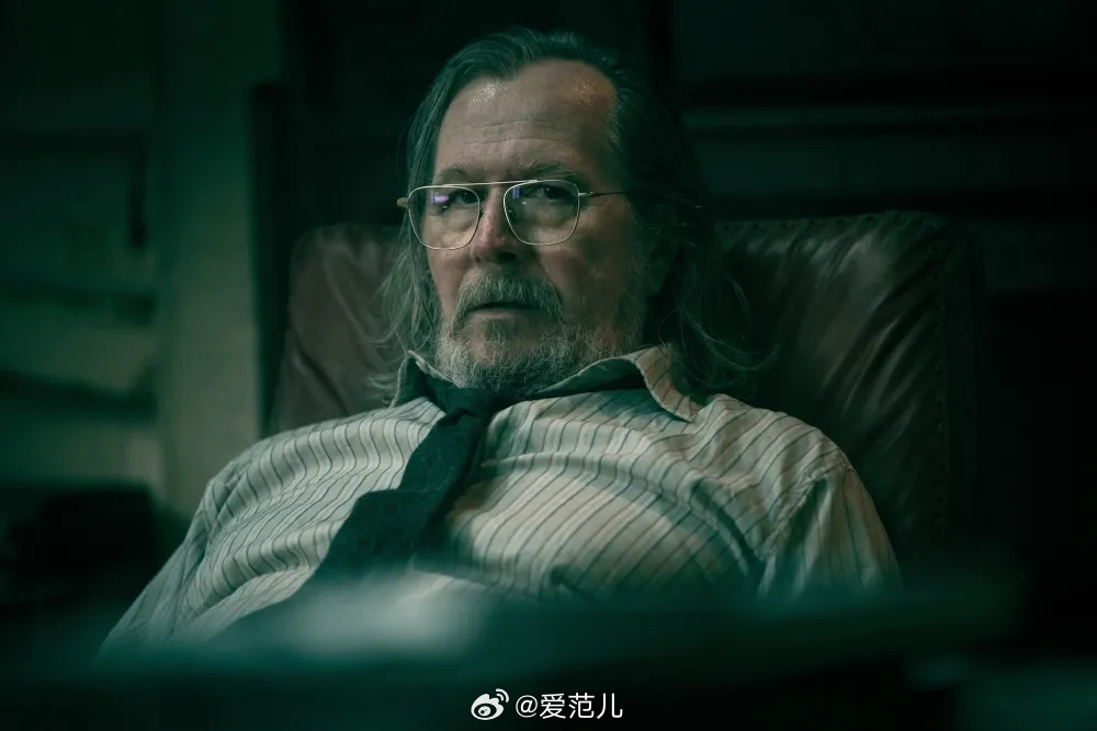 【Apple TV 续订《流人》第八季,改编《Clown Town》
