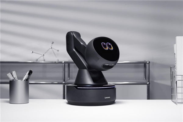 全新形态超乎想象!联想展示AI Workmate概念机:打工人的桌面搭子