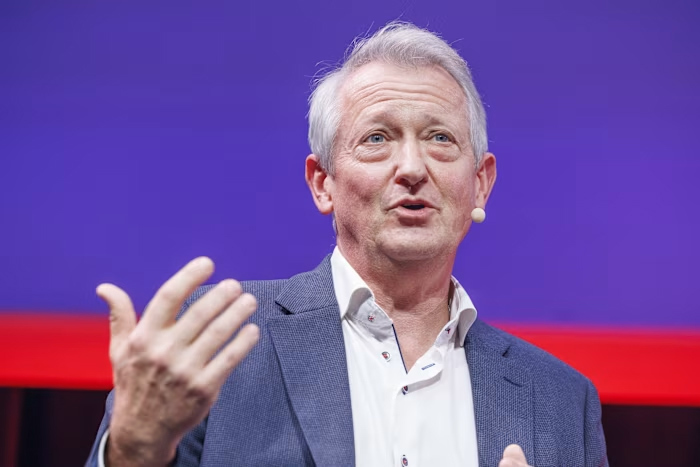 米格尔·德布鲁克尔 《金融时报》