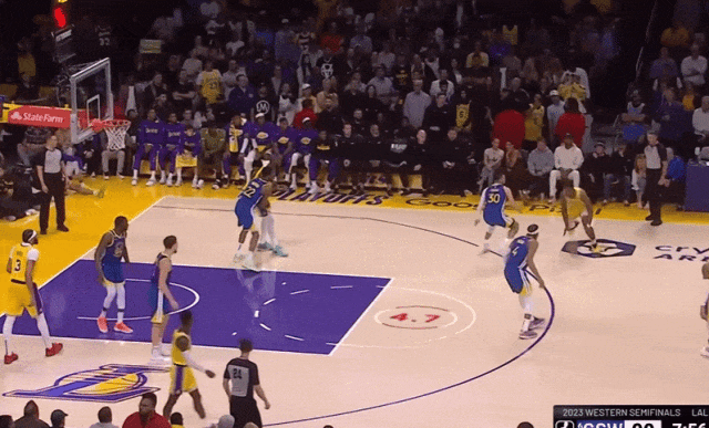 官宣!湖人神兵重返NBA!勇士克星啊… 官宣!湖人神兵重返NBA!勇士克星啊…