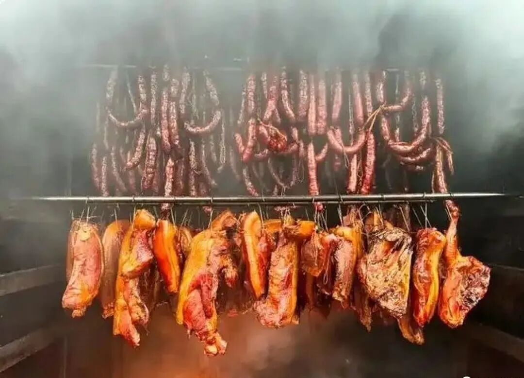 烟熏腊肉和风干腊肉哪个最好吃？谁才是美味之王？_腊肉腊肠_什么值得买