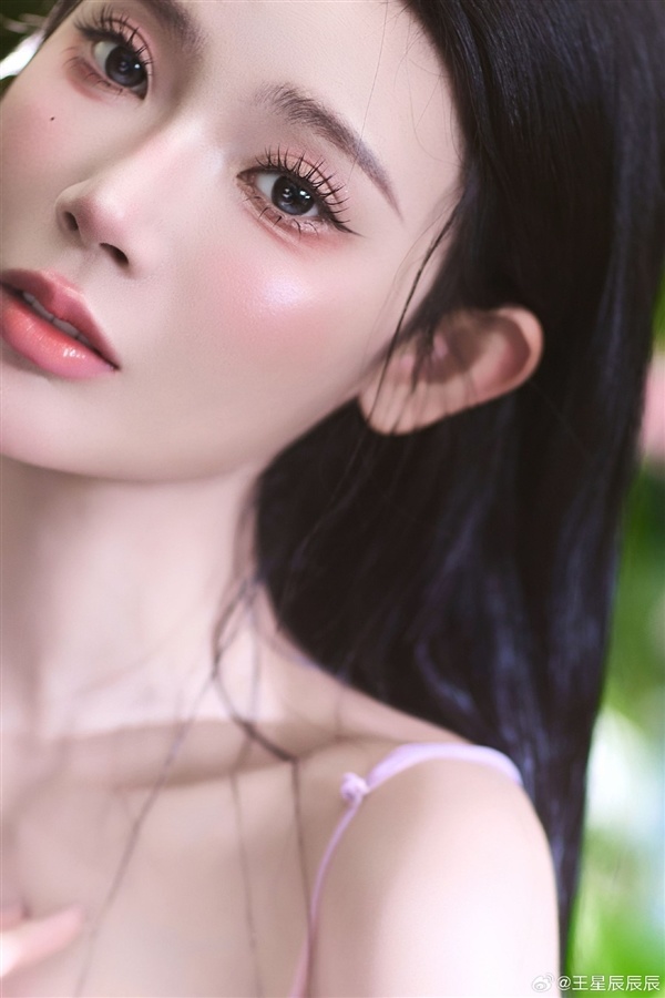 影游T0女主！“浩浩妈”王星辰新美照：简直不要太美