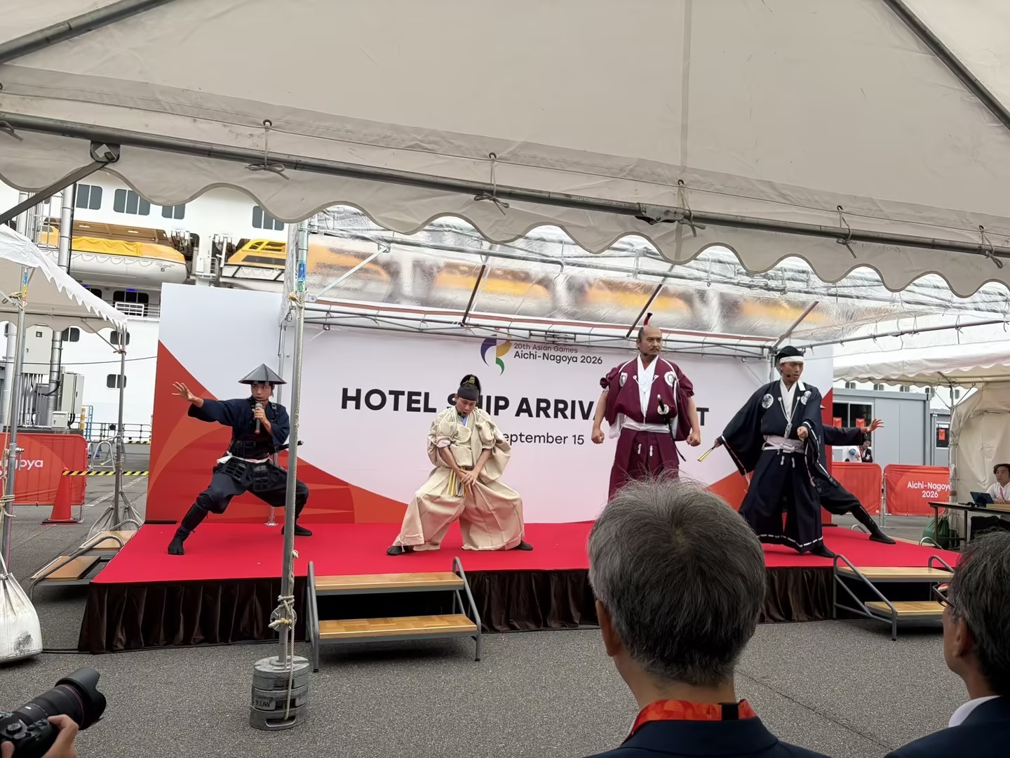 日本亚运会主办方安排以日本战国武将为主题的表演。