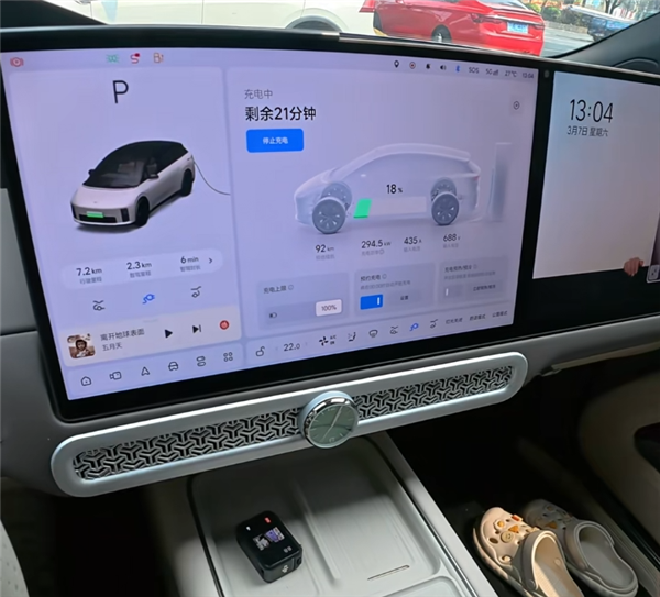 全网首台理想汽车实测比亚迪兆瓦闪充桩:73度电 31分钟充满