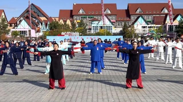 “岭上武道 丝路同行”2026年兴安盟国际武术文化交流展演活动现场
