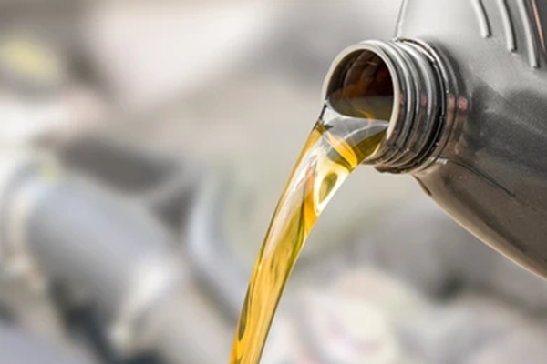 群众堕入抢油暴躁:即期布伦特价钱创历史新高