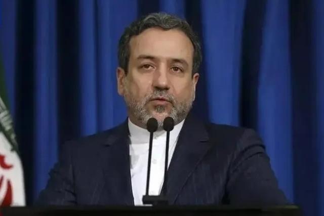 伊朗外交部长阿拉格齐