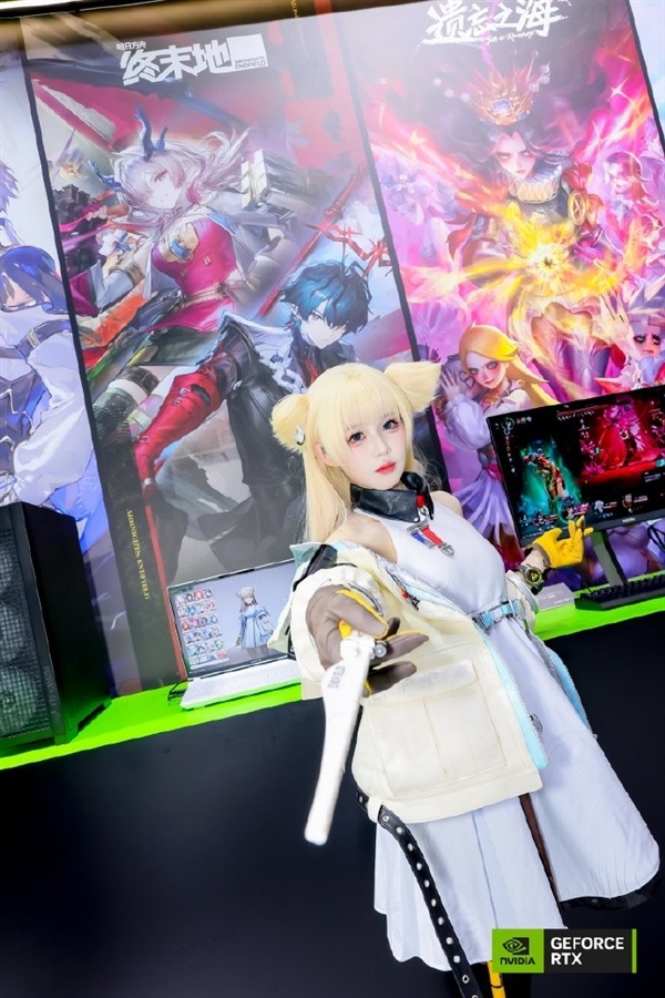 美丽动人！BW 2026英伟达摊位Coser欣赏