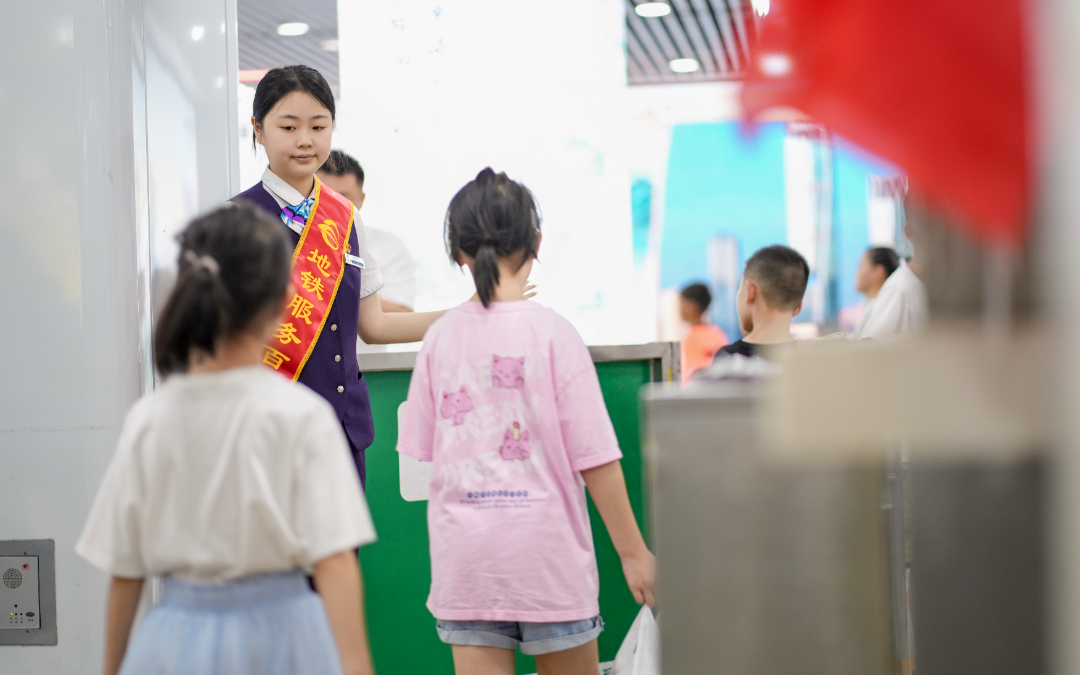 边门引导.jpg