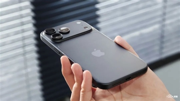 全新iPhone 18上手测评!苹果最听劝的一集?
