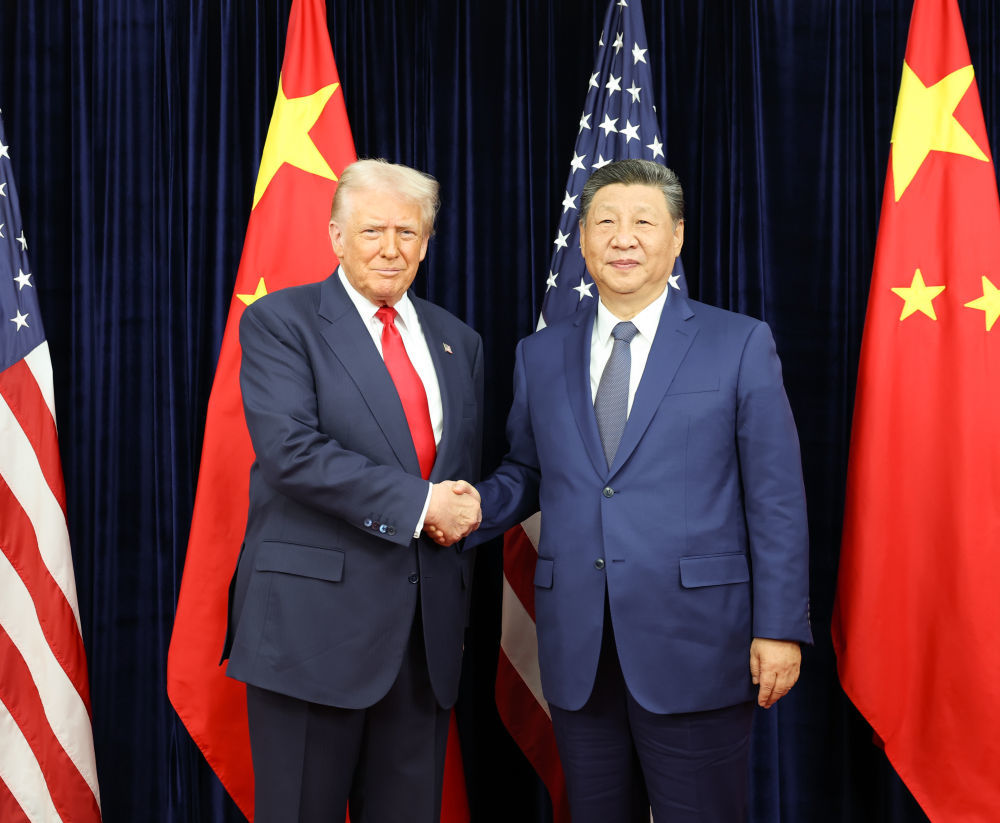 ����ʱ��2025��10��30�գ�������ϯϰ��ƽ�ڸ�ɽͬ������ͳ�����վ��л���»������ �ƾ��� ��