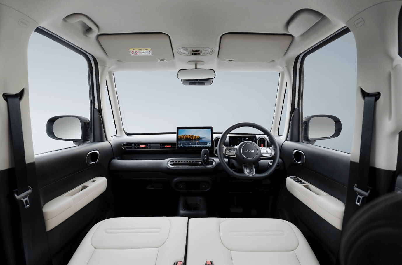 比亚迪首款纯电K-Car“RACCO”内饰公布