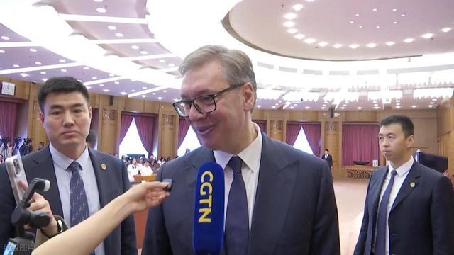 图| 2026年5月26日，北京股票杠杆的利息是多少，正在对中国进行国事访问的塞尔维亚总统武契奇到访清华大学并发表演讲