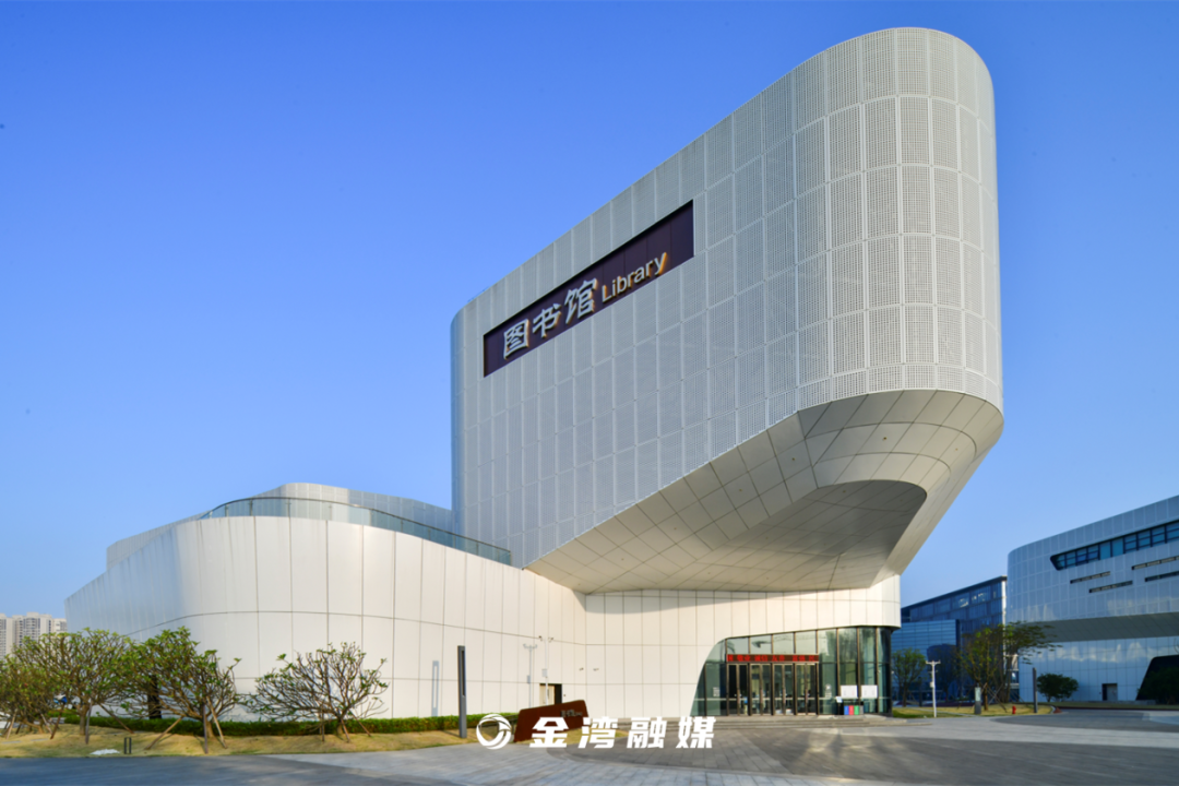 金湾区图书馆.png