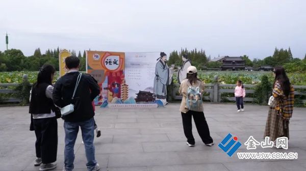 读诗、寻景、打卡 课本里的镇江“活”起来了1