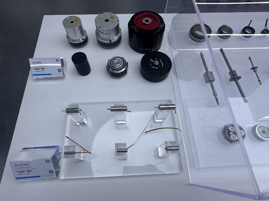 (江苏雷利研发制造的具身智能领域相关电机产品,柳宁馨/摄)