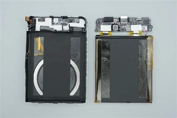 拆解报告:小米金沙江10000mAh 45W超薄磁吸移动电源