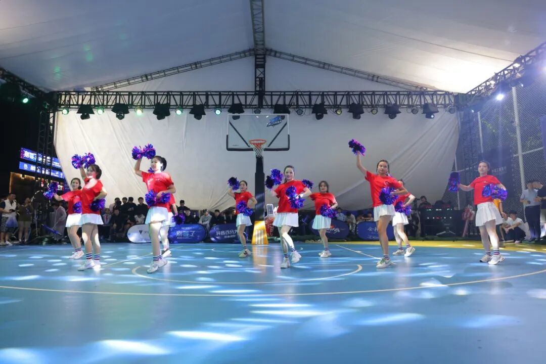 ef6f0c592b5d8f7a5bcd7ca88a40413.jpg