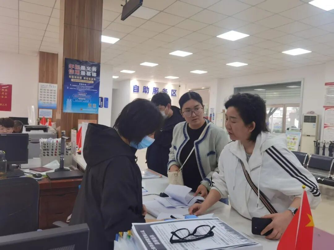 aad1b061b006cf03e79385cd2186ea87.jpg
