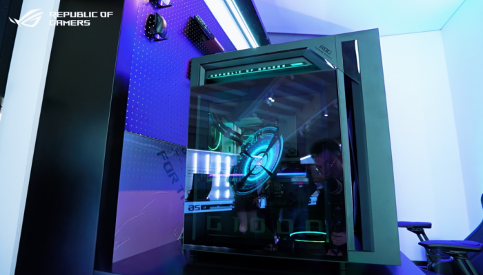 ROG首款搭载全息投影的高端台式机 ROG枪神10X炫酷感拉满