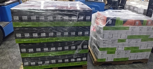 矿潮刚走AI又来！RTX 5090被AI厂商整托搬走：玩家想买只能加价