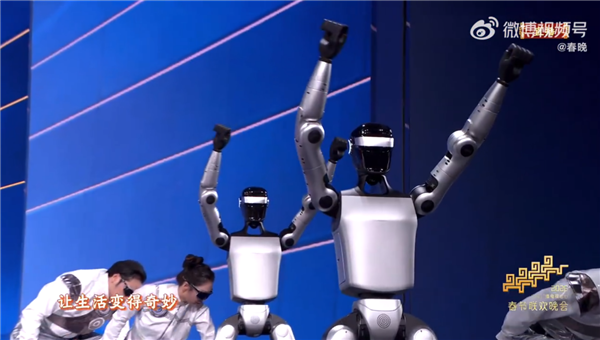 机器人浓度太高！春晚总导演：想让观众看到中国机器人产业立体化状态