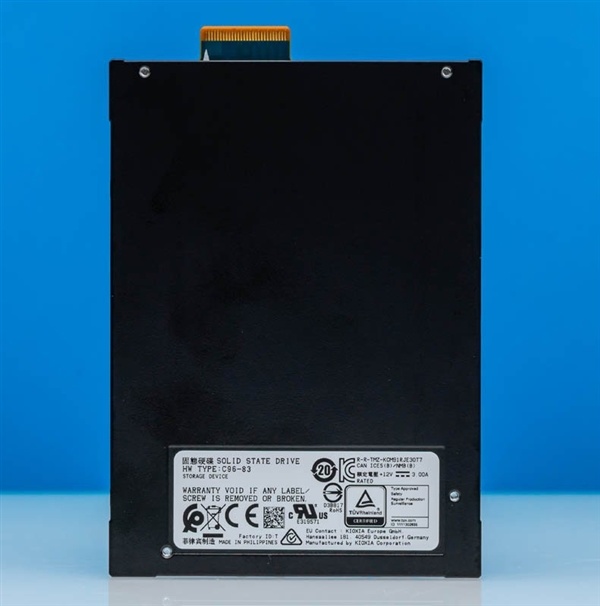 读取飙至14800 MB/s!铠侠推出CM9-R企业级固态硬盘:原生支持双端口防断连