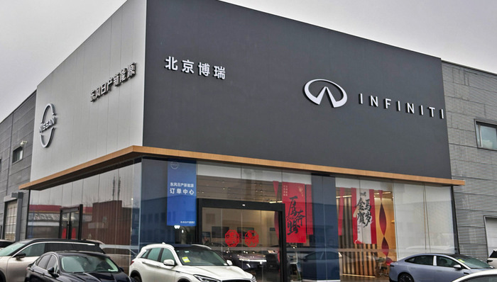 BBA;放下身段;二线豪华品牌;破局