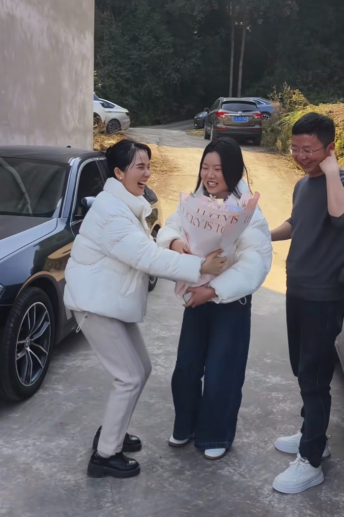 沈女士第一次去男友家受