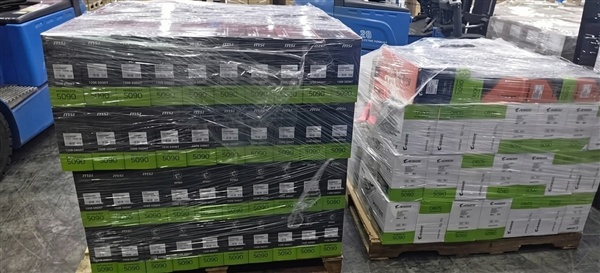 最低炒到4万多 没买后悔没!AI企业大举扫货RTX 5090 普通用户完全没机会了