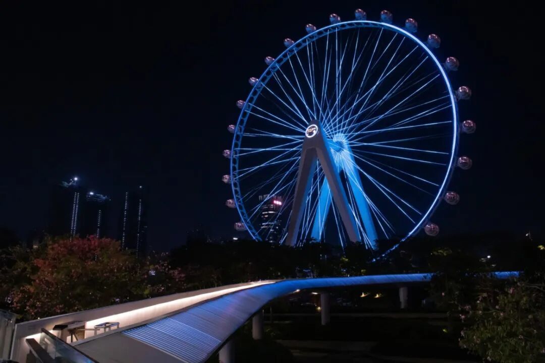 摄图网_701116957_欢乐港湾摩天轮夜景_(企业商用).jpg